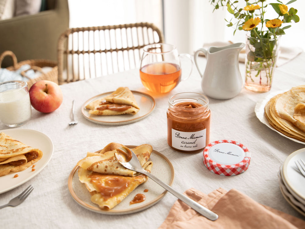 Caramel au beurre salé et sa cuillère en métal - Image 3