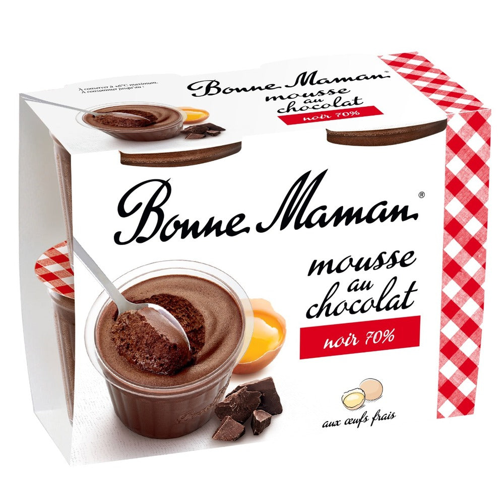 Mousses aux œufs frais au chocolat noir intense